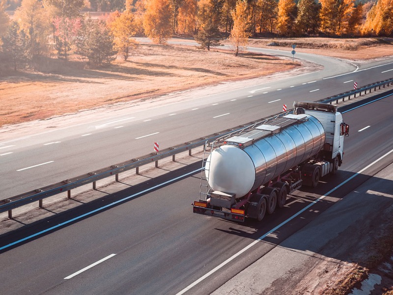 Uyum ve Uçarkanat Petrol Taşımacılık